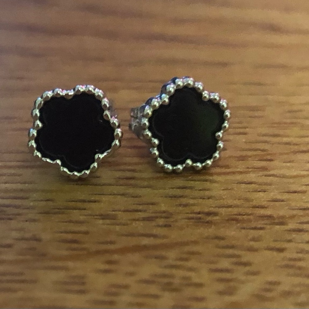 Elegant Silver and Black Flower Stud Earrings